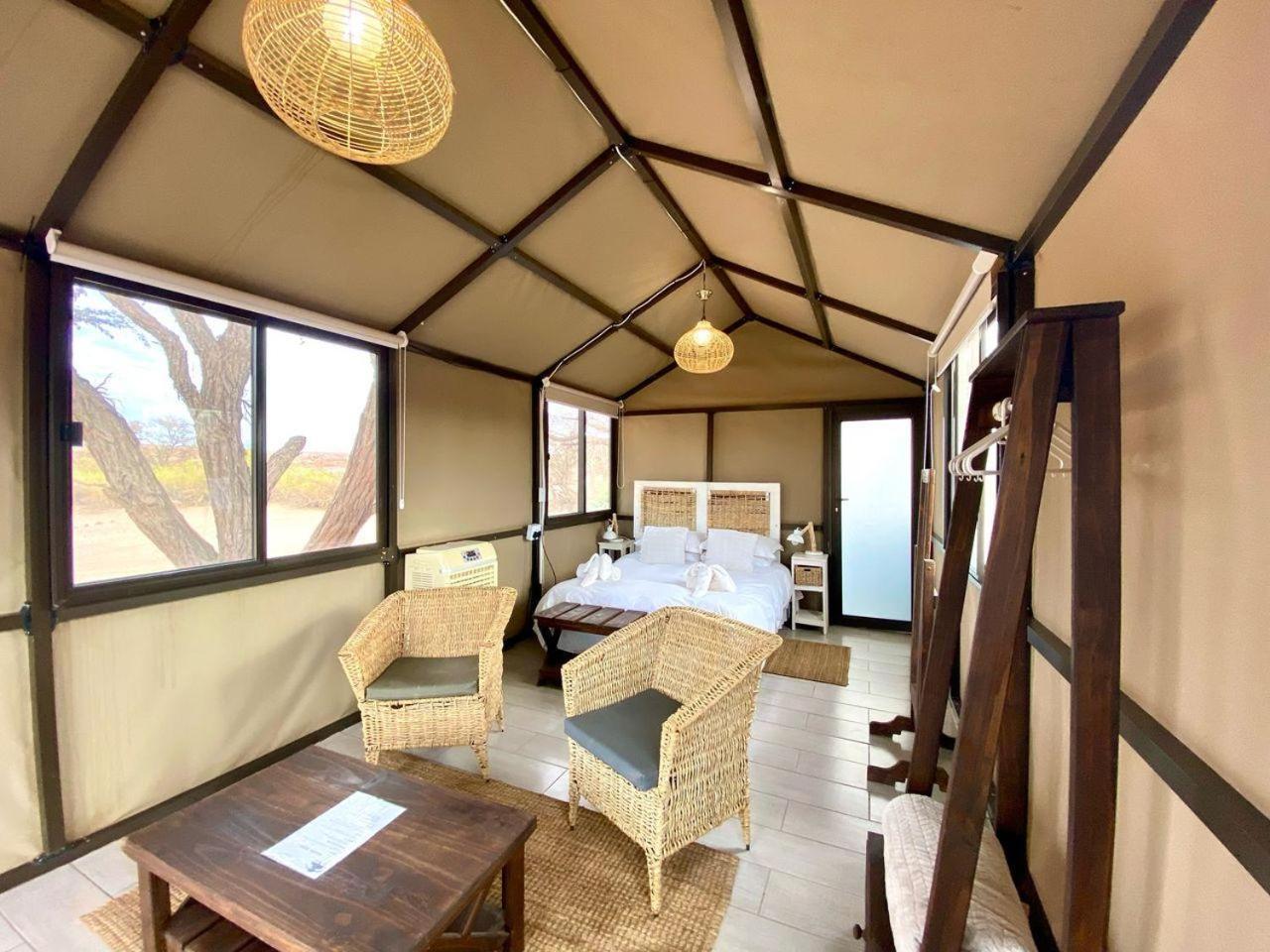 Brandberg White Lady Lodge Uis 외부 사진