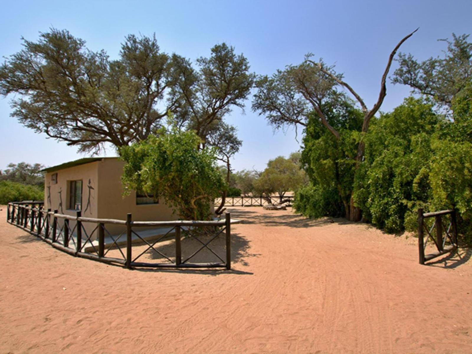 Brandberg White Lady Lodge Uis 외부 사진