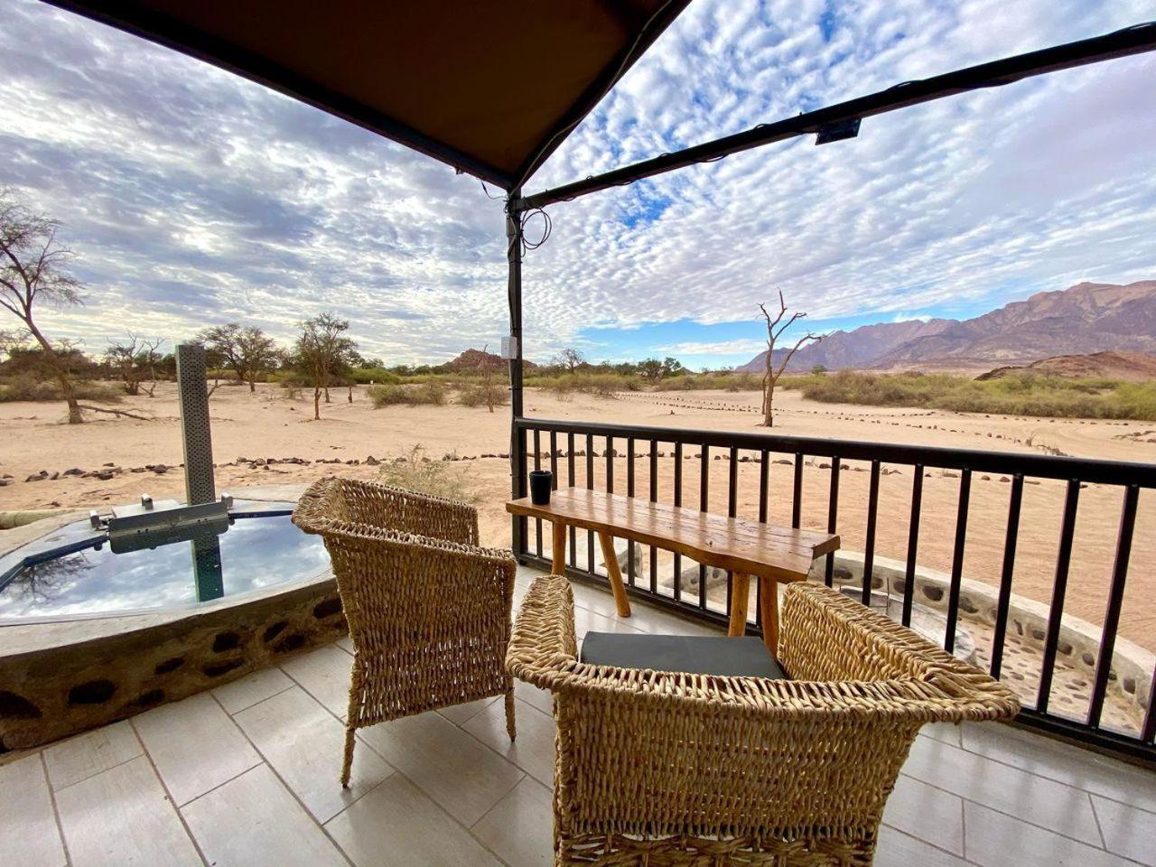 Brandberg White Lady Lodge Uis 외부 사진